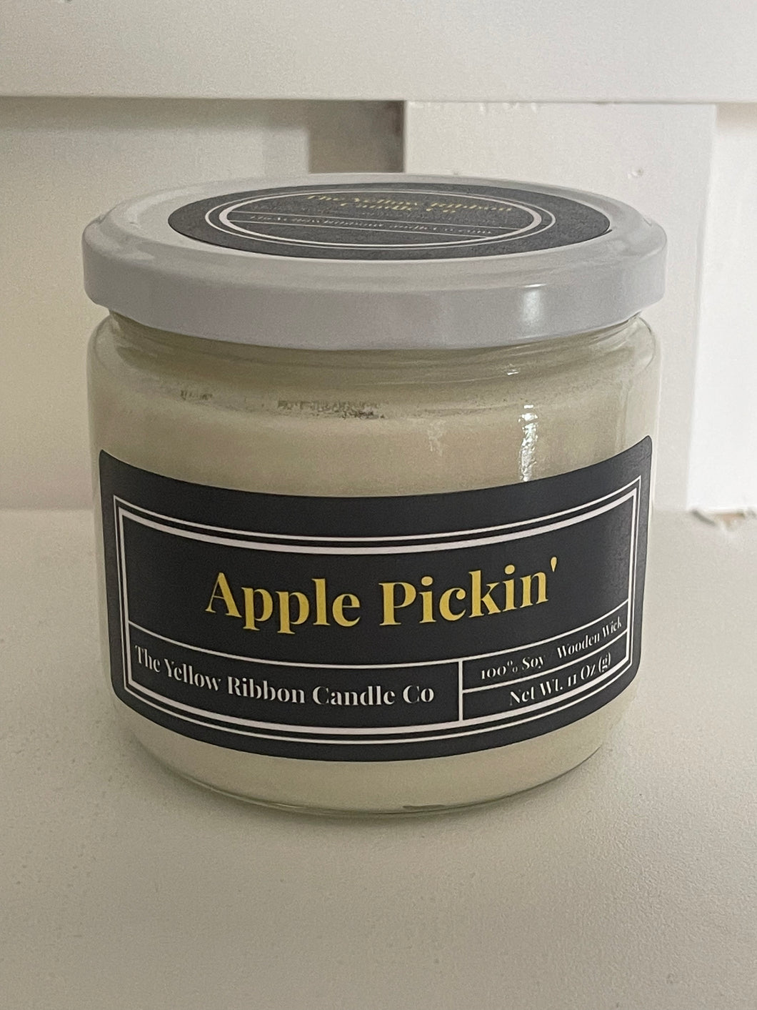 Apple Pickin 11oz Candle LARGE